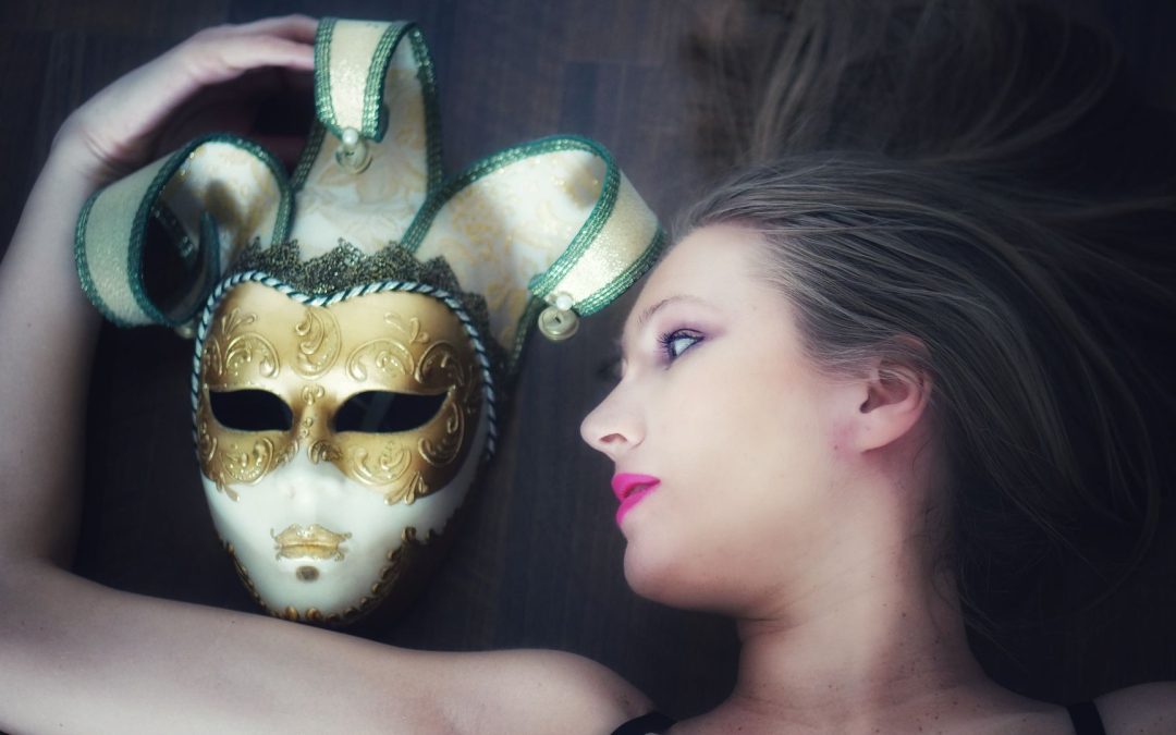 Le masque de celui qui va bien je souris mais je me noie